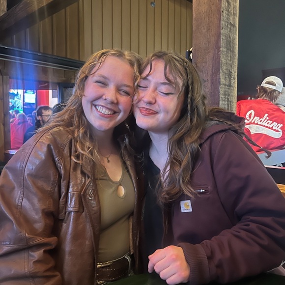 Meet your Posher, Jess - Picture 4 of 10